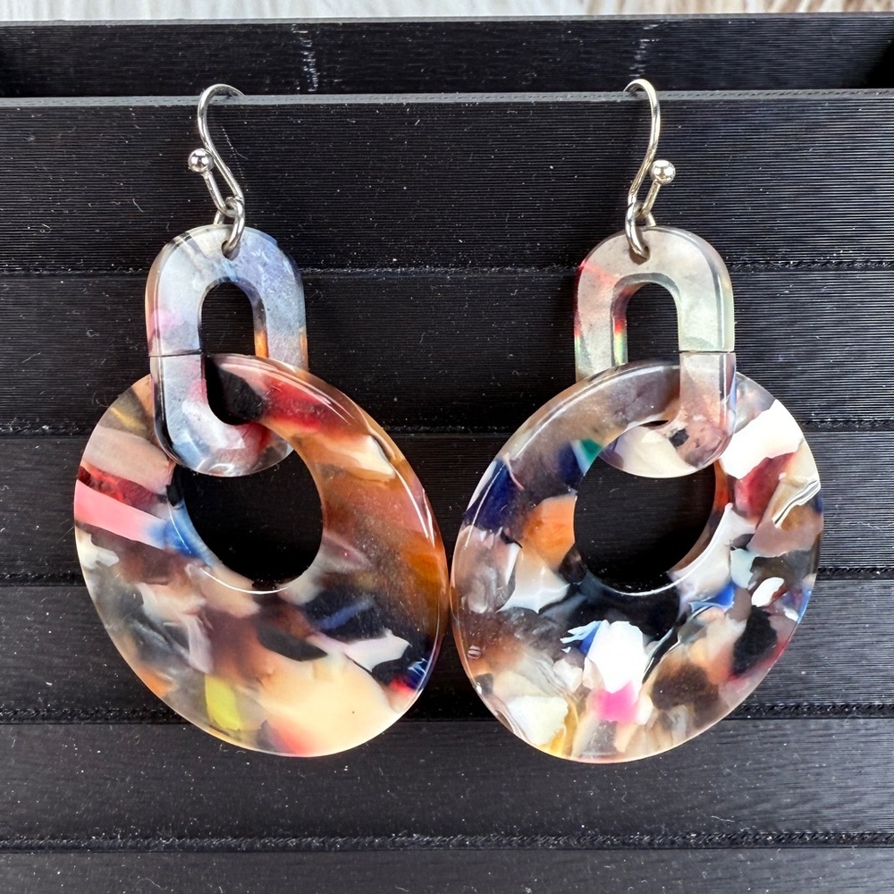Multicolor Lightweight Pierced Dangle Earrings - image 2